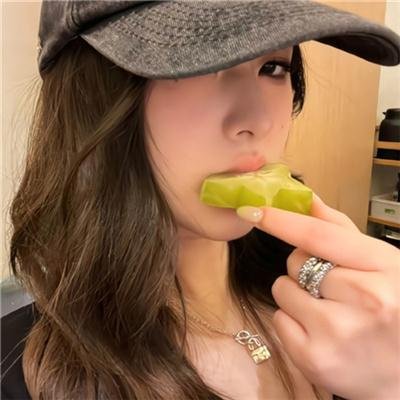 我破碎的真理子海报
